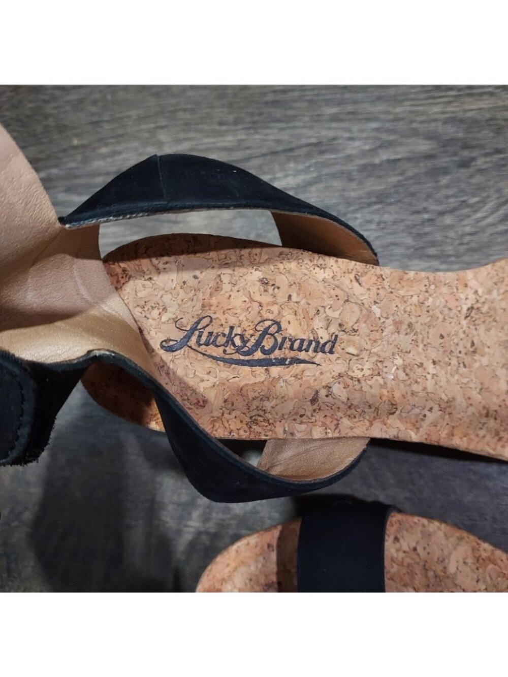 Lucky Brand Black Suede Sandal Ankle Strap Cork Wedge Heel Size7.5M USA Mcdowell - Picture 6 of 9